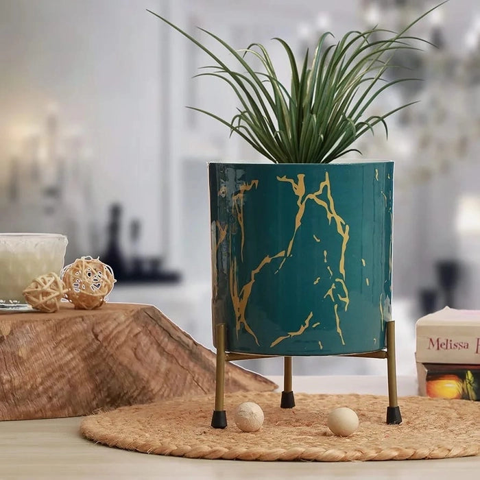 Metal Pot 1
