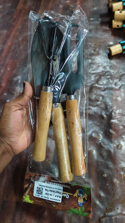 Premium 3-Piece Garden Hand Tool Set with Wooden Handle alternate view